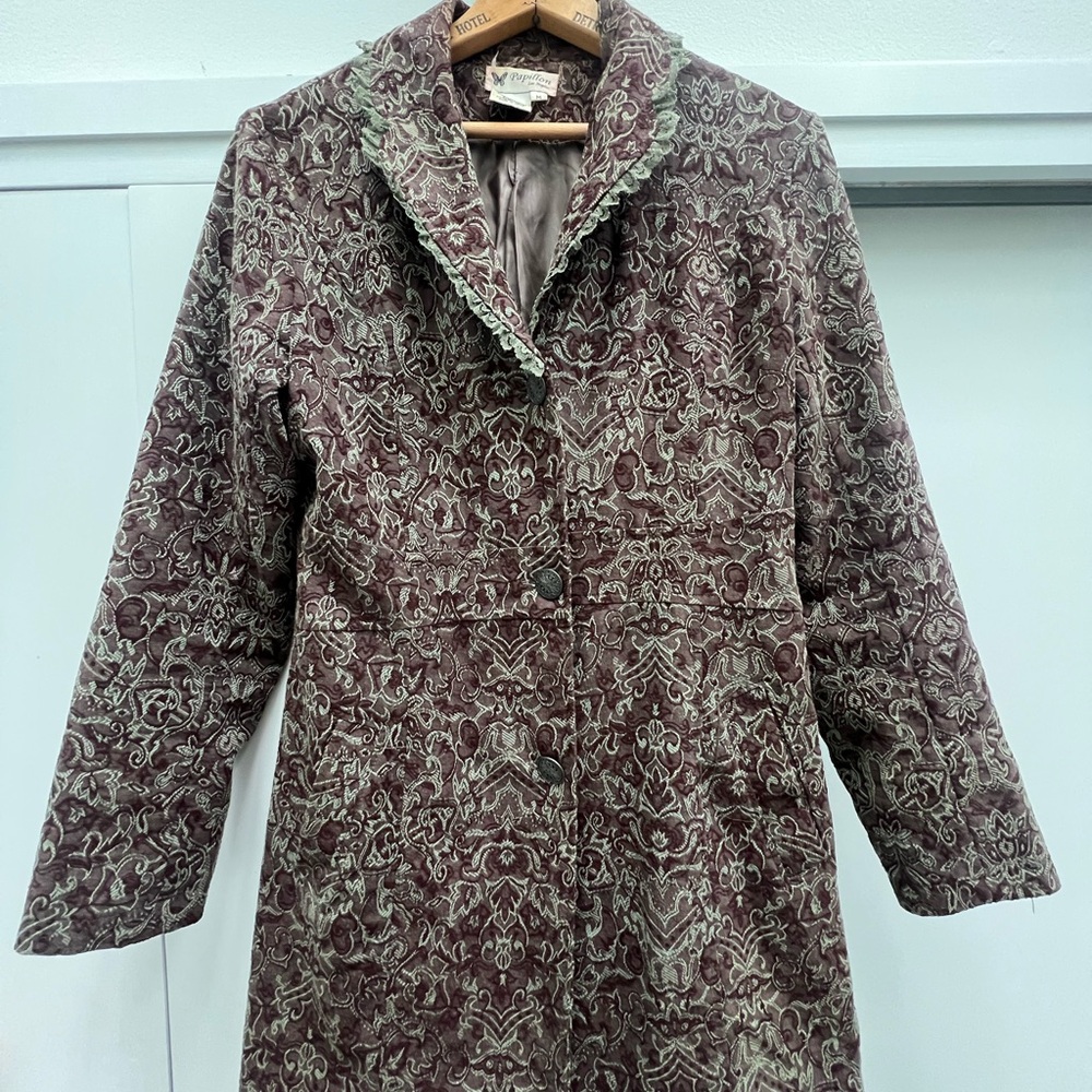 Papillon Blanc Brown and Cream Trench Coat with Classic Design